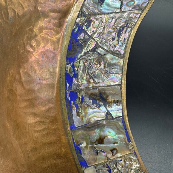 Mid Century Hammered Brass Copper Fish Dish Abalone Shell Inlay Mexico Footed - Picture 6 of 11